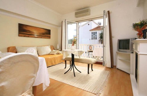 Brodarica House | Beach front home in Brodarica