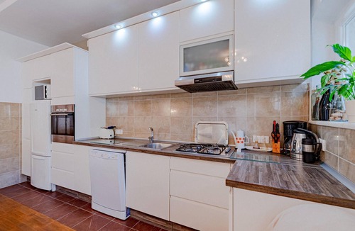 Cove Tri Zala (Zrnovo) House | Beach front home in Korcula with WiFi