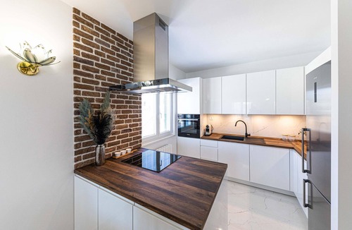 Seget House | Beach front home in Marina