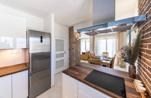 Seget House | Beach front home in Marina
