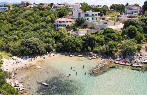 Potocnica House | Beach front home in Potocnica