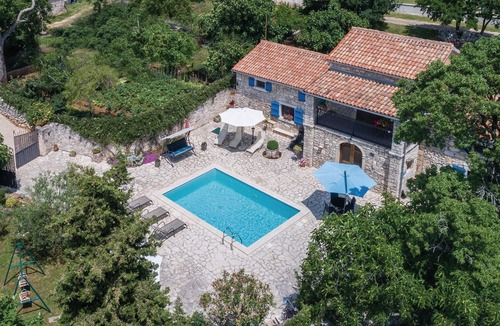 Puntera House | Beach front home in Puntera