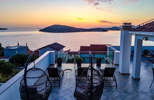 Razanj House | Beach front home in Razanj