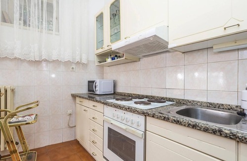 Volosko House | Beach front home in Volosko with WiFi