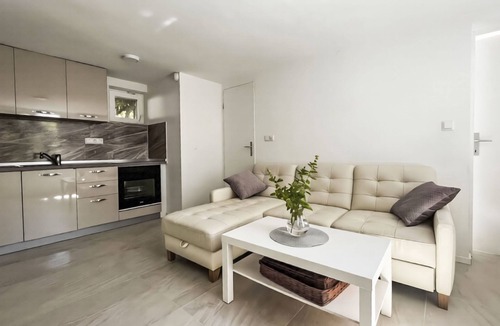 Municipality of Posedarje House | Beach house Suzi by Interhome