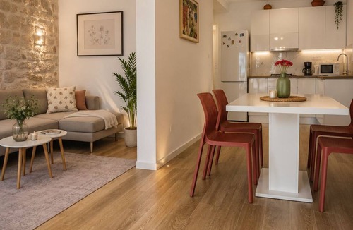 Podaca Apartment | Beach on the doorstep, top location! Apartment with two bedrooms, WiFi, parking
