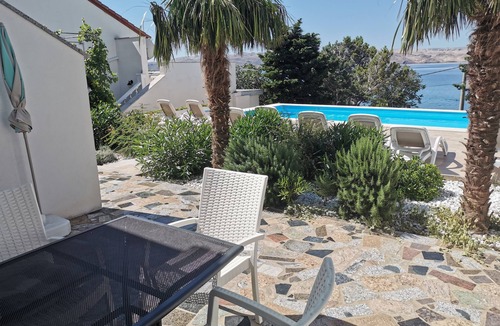 Cesarica Apartment | Beachfront apartment Anita with pool - top 2