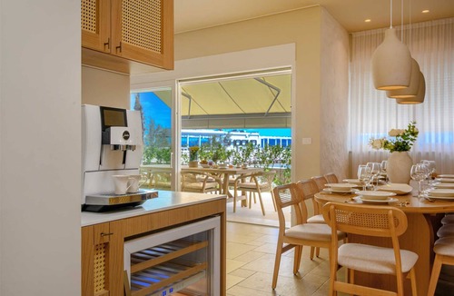 Duce Villa | Beachfront Villa Lara with Pool