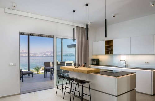 Slatine Villa | Beachfront villa with a swimming pool