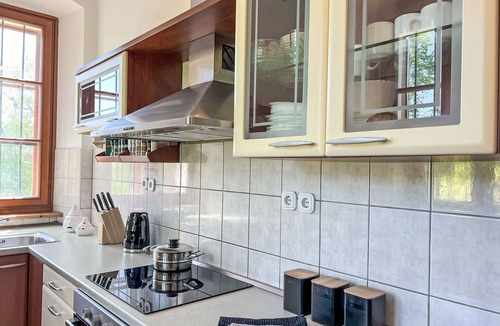 Pohorje Apartment | Beautiful apartment for 8 guests with WIFI, pool and TV