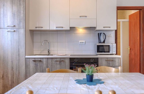 Murine Apartment | Beautiful apartment for 4 people with A/C, WIFI, TV and terrace