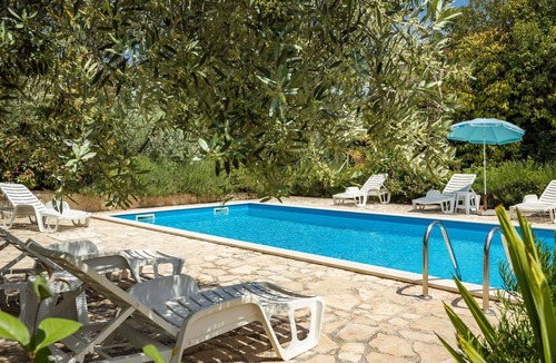 Frata Apartment | Beautiful apartment for 8 guests with A/C, WIFI, pool, TV, terrace and pets allowed