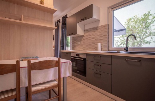 Artatore Apartment | Beautiful apartment for 6 people with A/C, hot tub, WIFI, TV and patio