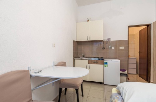 Sveti Juraj Apartment | Beautiful apartment in Sveti Juraj with WiFi