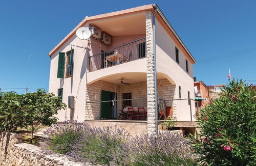 Maslenica Apartment | Beautiful apartment in Maslenica
