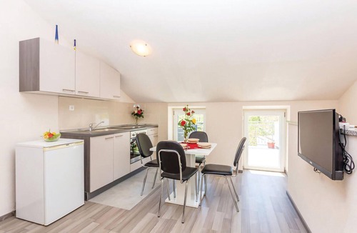 Draga Bascanska Apartment | Beautiful apartment in Baska with WiFi