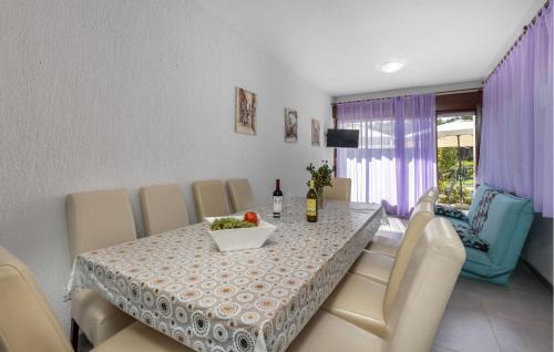 Banjol Apartment | Beautiful Apartment In Banjol With Wifi