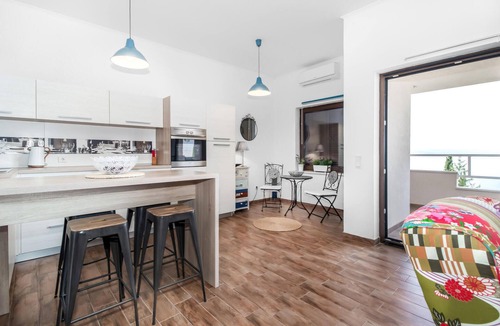 Dramalj Apartment | Beautiful apartment in Dramalj with WiFi
