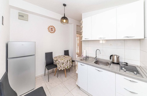 Poljica Apartment | Beautiful apartment in Poljica with WiFi