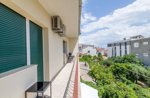 Stobrec Apartment | Beautiful apartment in Stobreč-Split, Croatia