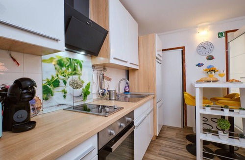 Ilovik Apartment | Beautiful apartment in Ilovik with WiFi