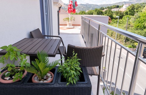 Zupa dubrovacka House | Beautiful brand new room near Dubrovnik with balcony and a private bathroom.