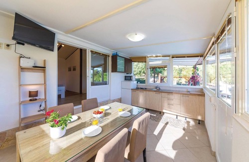 Kastel Kambelovac House | Beautiful home in Kastel Kambelovac