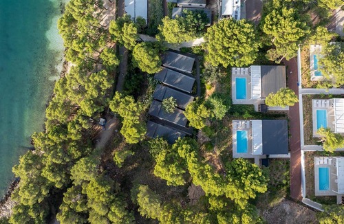 Seget Vranjica House | Beautiful home in Seget Vranjica with sauna
