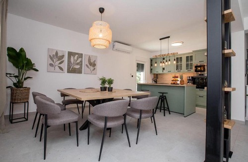 Barbat na Rabu House | Beautiful Home In Barbat