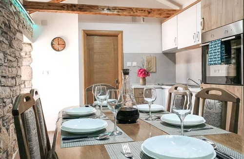 Benkovac House | Beautiful home in Benkovac with sauna