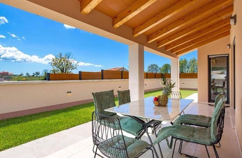Bibici House | Beautiful home in Bibici