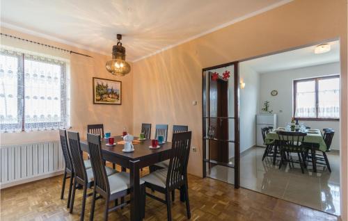 Nova Vas House | Beautiful Home In Brtonigla
