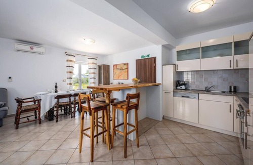 Kastel House | Beautiful home in Buje