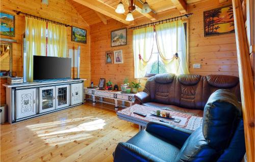 Sveti Ivan Zelina House | Beautiful Home In Donja Zelina
