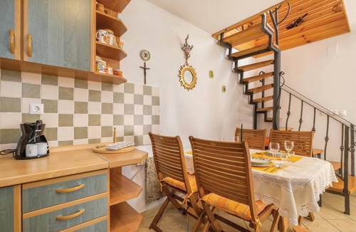 Breznik Plesivicki House | Beautiful home in Jastrebarsko with WiFi