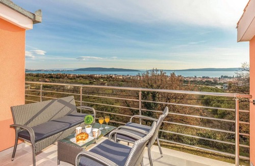 Kastel Luksic House | Beautiful home in Kastel Luksic