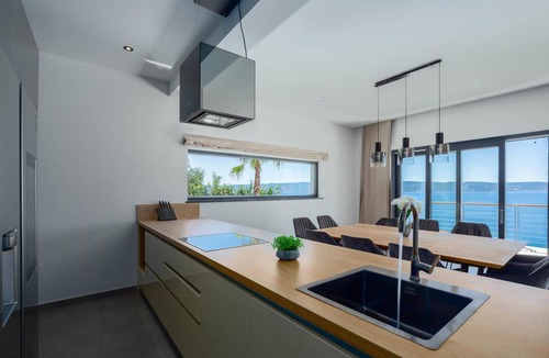 Jesenice House | Beautiful home in Jesenice with sauna