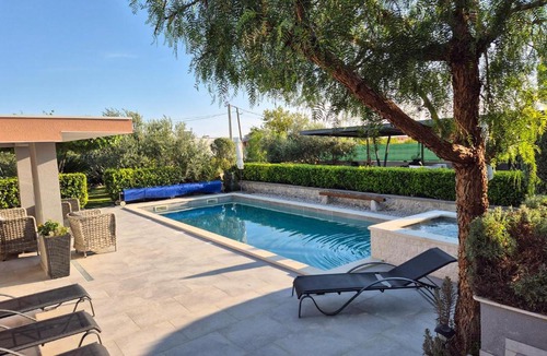 Kastela House | Beautiful Home In Kastel Stari