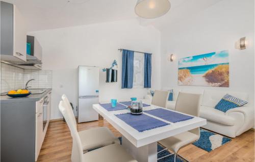 Kras House | Beautiful Home In Kras