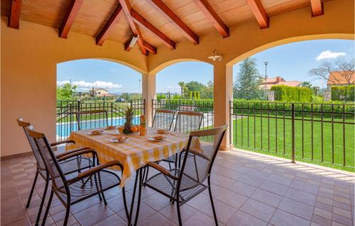 Topid House | Beautiful Home In Labin