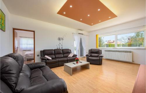 Topid House | Beautiful Home In Labin