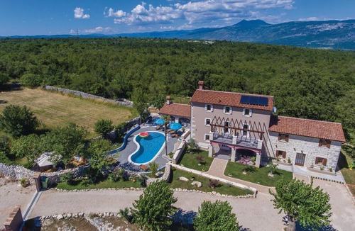 Sveta Nedelja House | Beautiful home in Nedescina with sauna