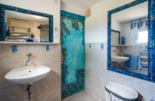 Novo Selo House | Beautiful home in Novo Selo with house sea view