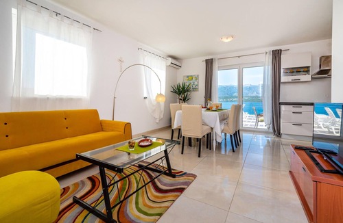Novigrad House | Beautiful home in Novigrad