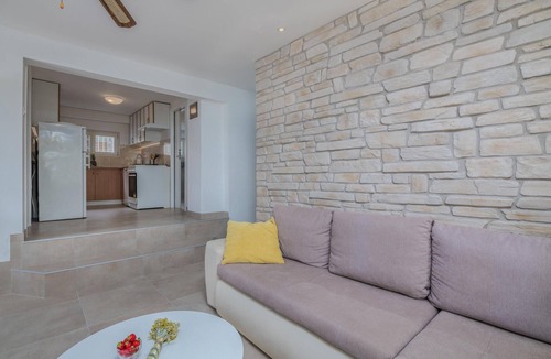 Omisalj House | Beautiful home in Omisalj