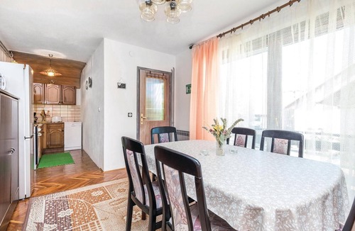 Plaski House | Beautiful home in Plaski