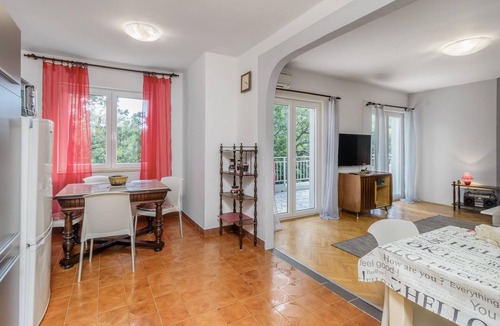 Povile House | Beautiful home in Povile with WiFi