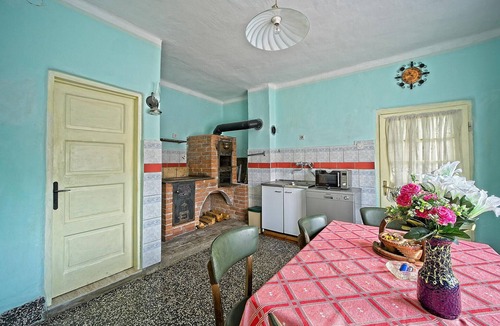 Jastrebarsko House | Beautiful home in Prodin Dol