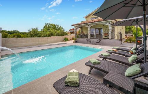 Pula House | Beautiful Home In Pula