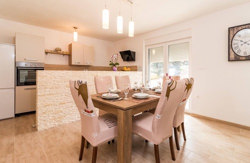 Skatari House | Beautiful home in Pula